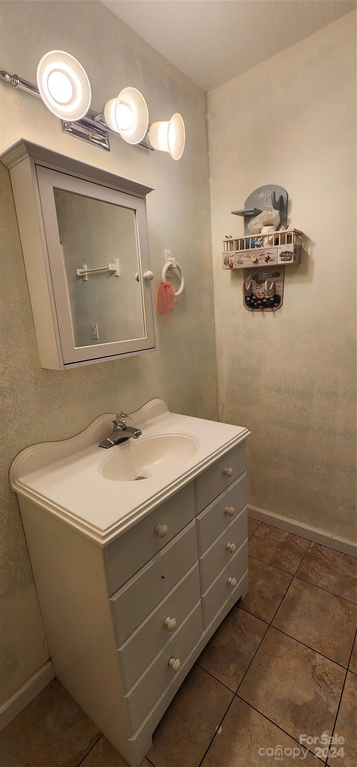 1900 Shook Cove Road Tuckasegee, NC 28783 - Photo 12 of 21 Gallery Image 12