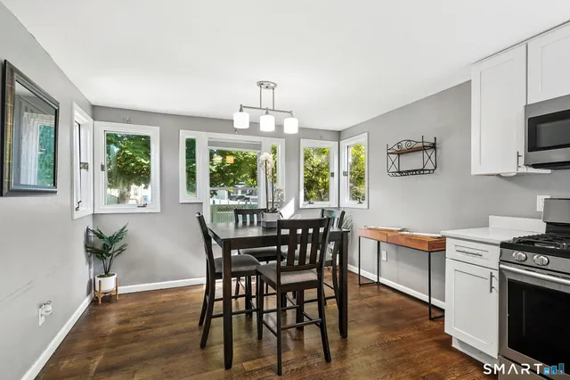 $399,000 | 115 Summer Street, Stratford, CT 06614