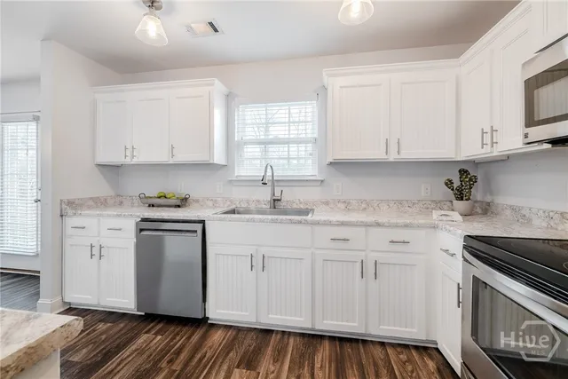 $324,900 | 210 Stonebrook Way, Statesboro, GA 30458