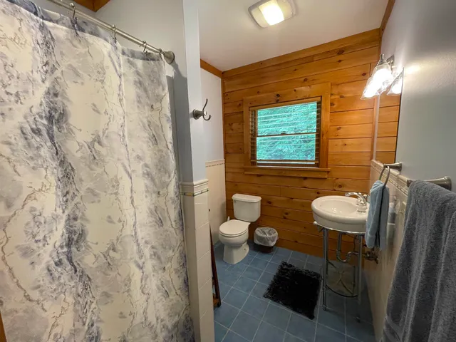 $10,000 | 303 West View Estates, Manchester, VT 05255