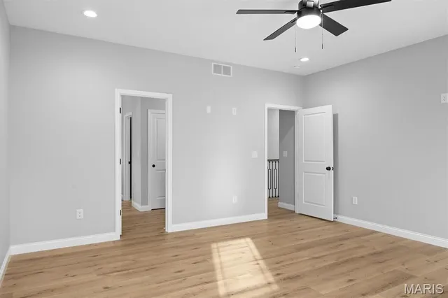 $430,000 | 960 Half Moon Lane, Caseyville, IL 62232