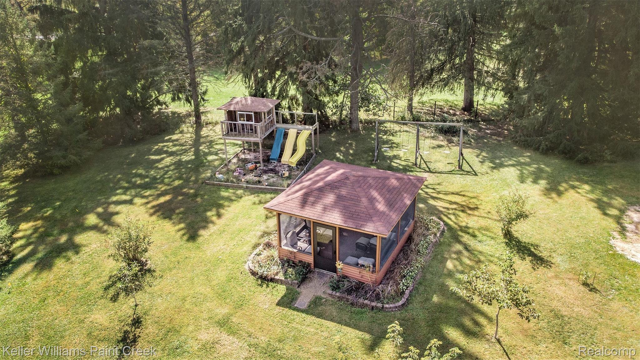 727 East Romeo Road Leonard, MI 48367 - Photo 9 of 27 DJI_0002.jpg