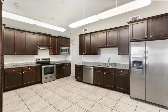 $425,000 | 307 Shrewsbury Road, Jefferson, LA 70121