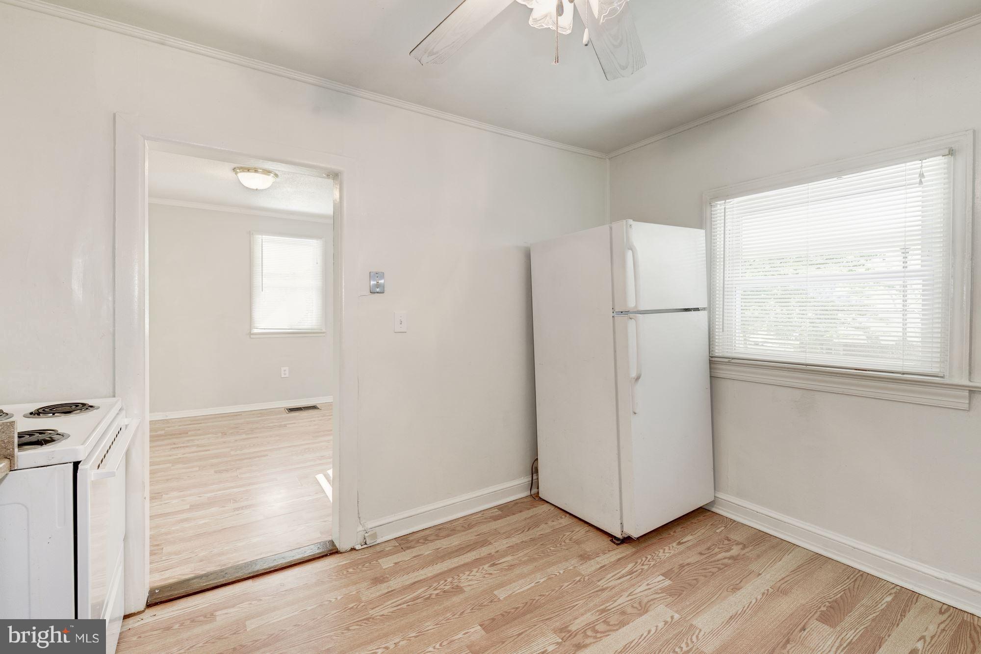 8721 Pohick Road Springfield, VA 22153 - Photo 19 of 30 Kitchen