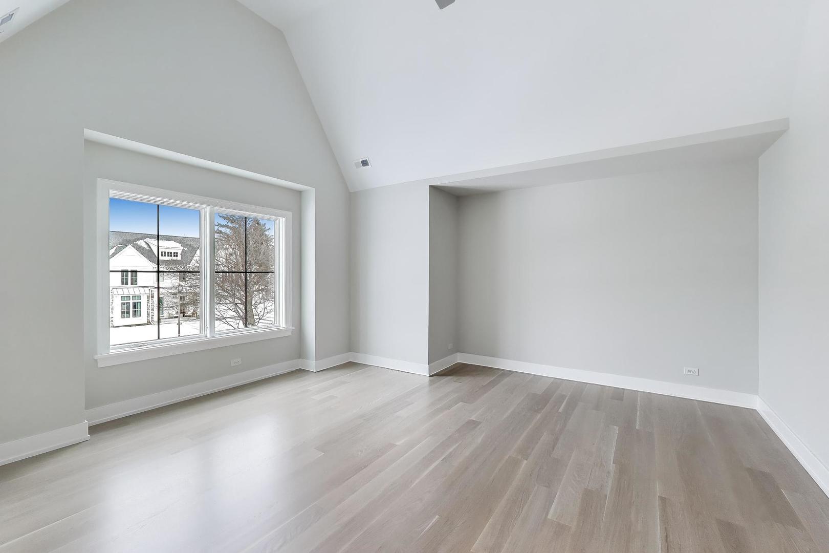 160 Cayuga Avenue Elmhurst, IL 60126 - Photo 20 of 36