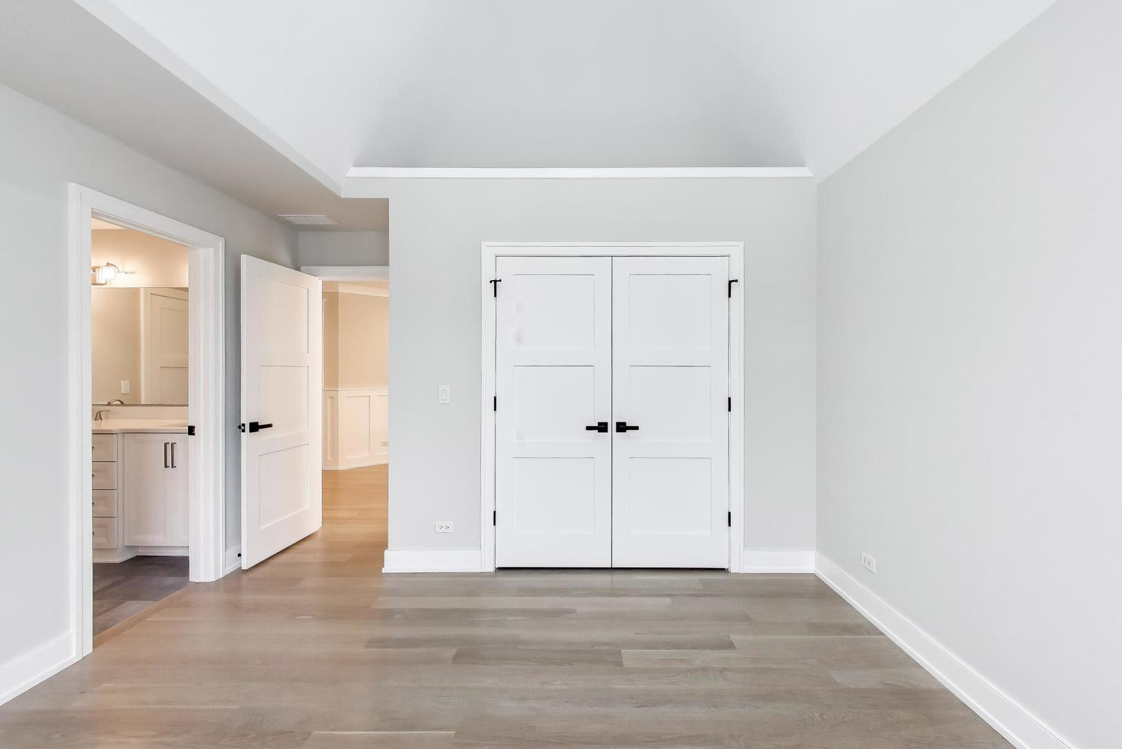 160 Cayuga Avenue Elmhurst, IL 60126 - Photo 22 of 36