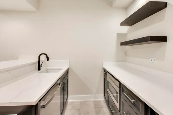 $2,199,000 | 160 Cayuga Avenue, Elmhurst, IL 60126