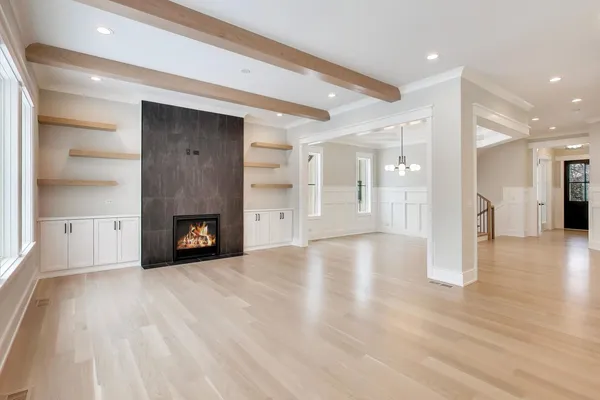 $2,199,000 | 160 Cayuga Avenue, Elmhurst, IL 60126