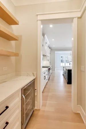 $2,199,000 | 160 Cayuga Avenue, Elmhurst, IL 60126