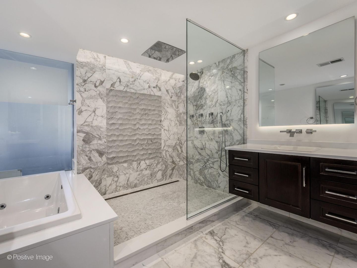 1000 North State Street, Unit 4 Chicago, IL 60610 - Photo 22 of 26
