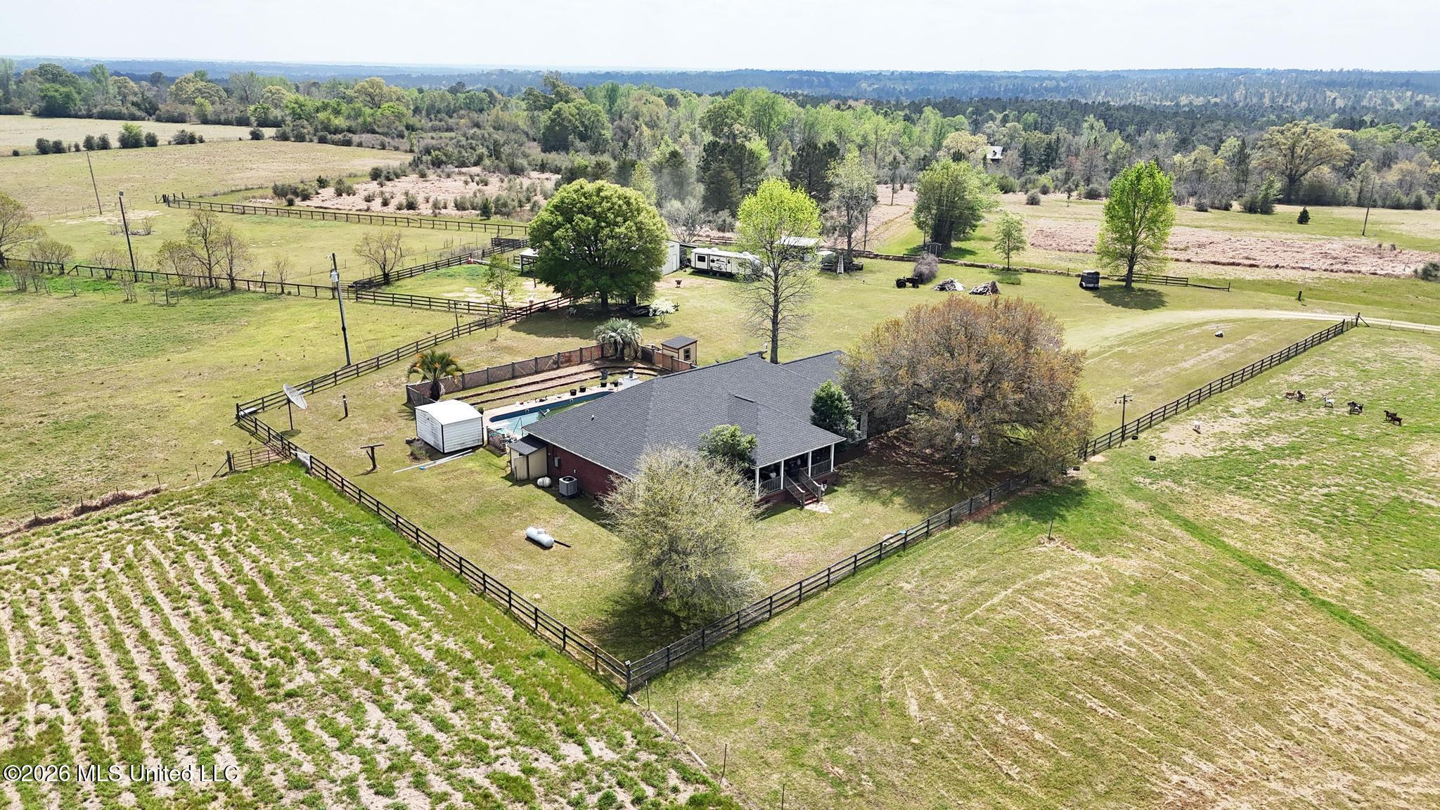 1133 Hancock Road Lucedale, MS 39452 - Photo 2 of 71 002
