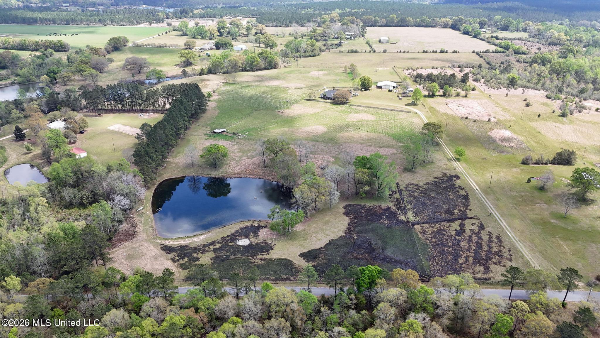 1133 Hancock Road Lucedale, MS 39452 - Photo 4 of 71 003