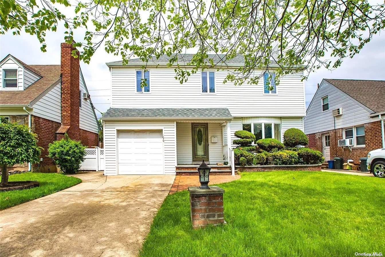 1 Aster Drive, New Hyde Park, NY 11040 Compass