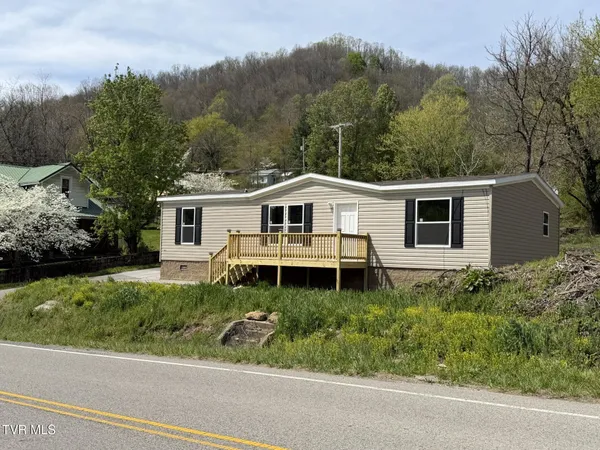 $169,000 | 103 Bell Avenue, Appalachia, VA 24216