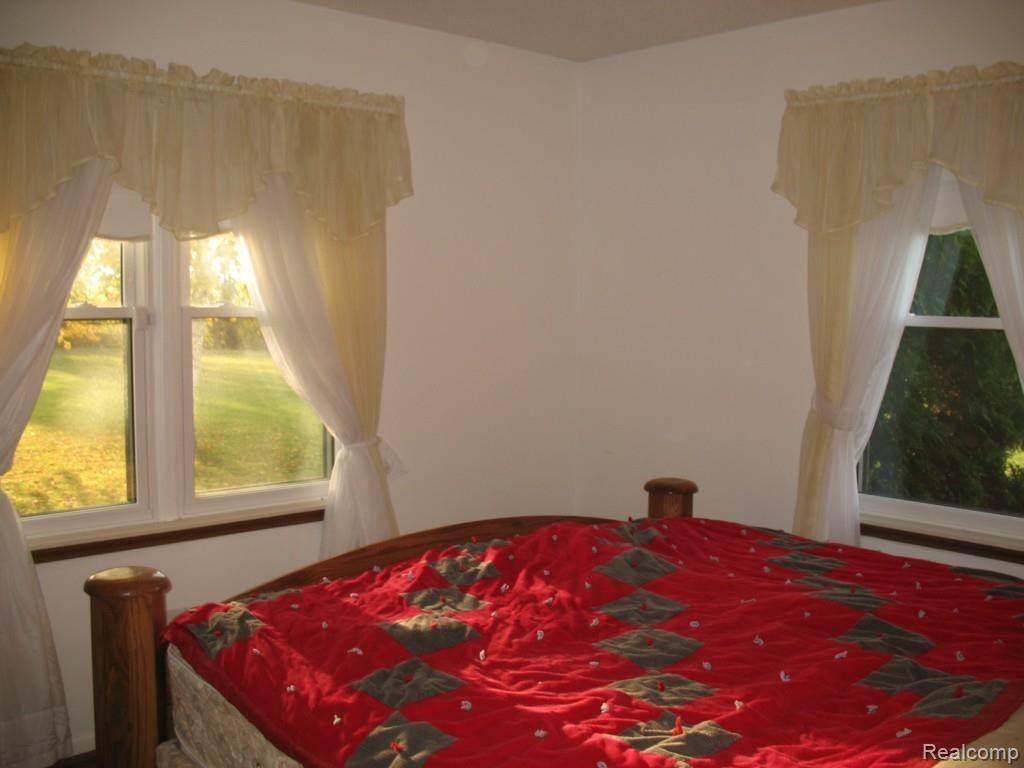 5330 Williams Road Newport, MI 48166 - Photo 27 of 44 5330 Williams Street 036.jpg
