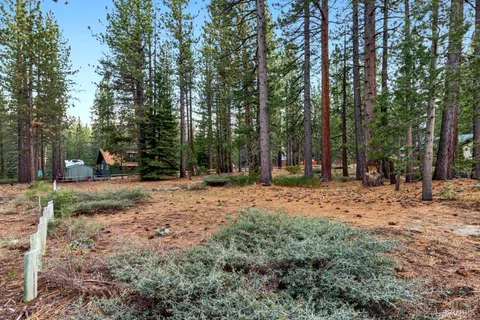 $288,000 | 686 Cayuga Street, South Lake Tahoe, CA 96150