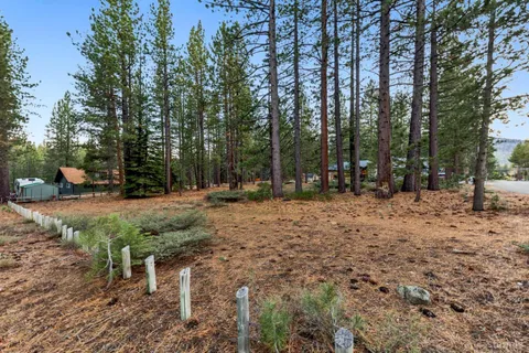 $288,000 | 686 Cayuga Street, South Lake Tahoe, CA 96150