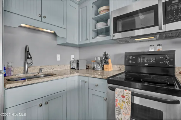 $395,000 | 106 North Water Street, Unit 907, Wilmington, NC 28401
