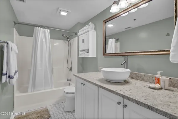 $395,000 | 106 North Water Street, Unit 907, Wilmington, NC 28401