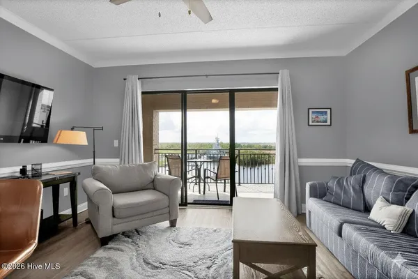 $395,000 | 106 North Water Street, Unit 907, Wilmington, NC 28401