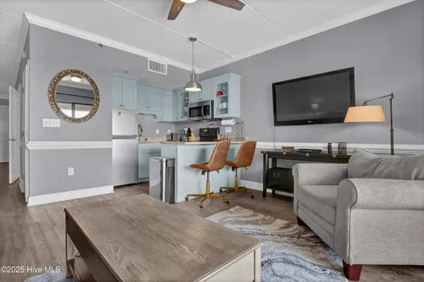$395,000 | 106 North Water Street, Unit 907, Wilmington, NC 28401
