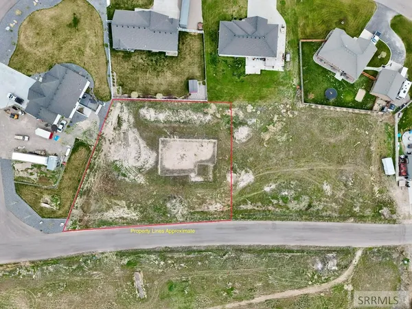$95,000 | 86 North Hillside Road, Idaho Falls, ID 83402