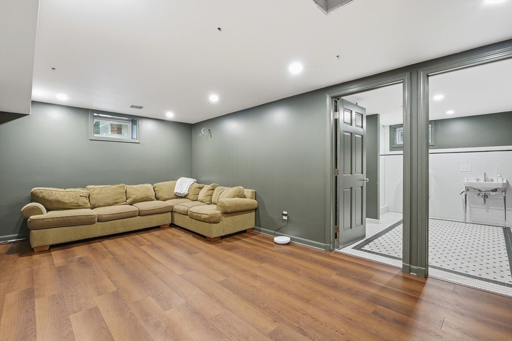 6 Brewster Road Milton, MA 02186 - Photo 34 of 42