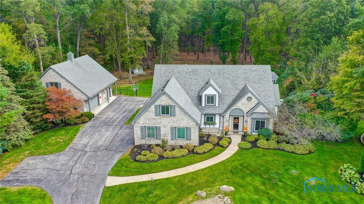 2360 Gradwohl Road Toledo, OH 43617 - Photo 1 of 46 Gallery Image 1