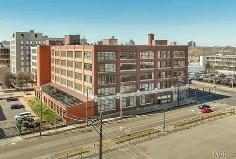 $335,000 | 4100 Forest Park Avenue, Unit 506, St. Louis, MO 63108