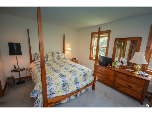 458 Ray Hill Road Wilmington, VT 05363 - Photo 13 of 21 Gallery Image 13