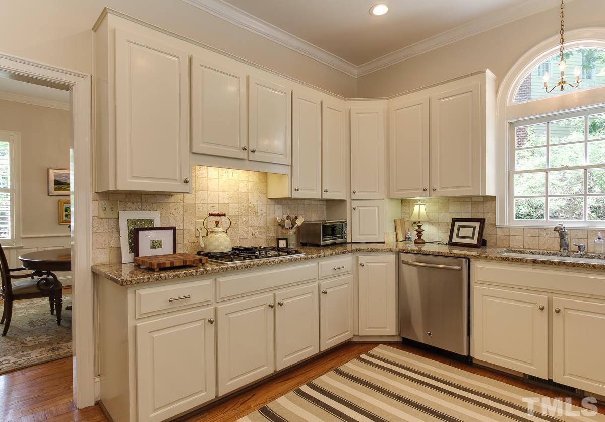 3204 Brantford Place Raleigh, NC 27607 - Photo 8 of 25