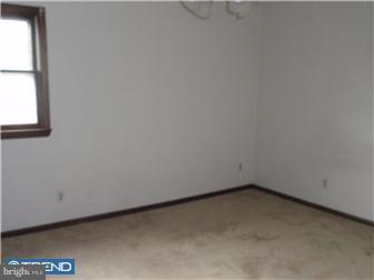 3 Cardinal Road Trenton, NJ 08619 - Photo 10 of 12 Bedroom