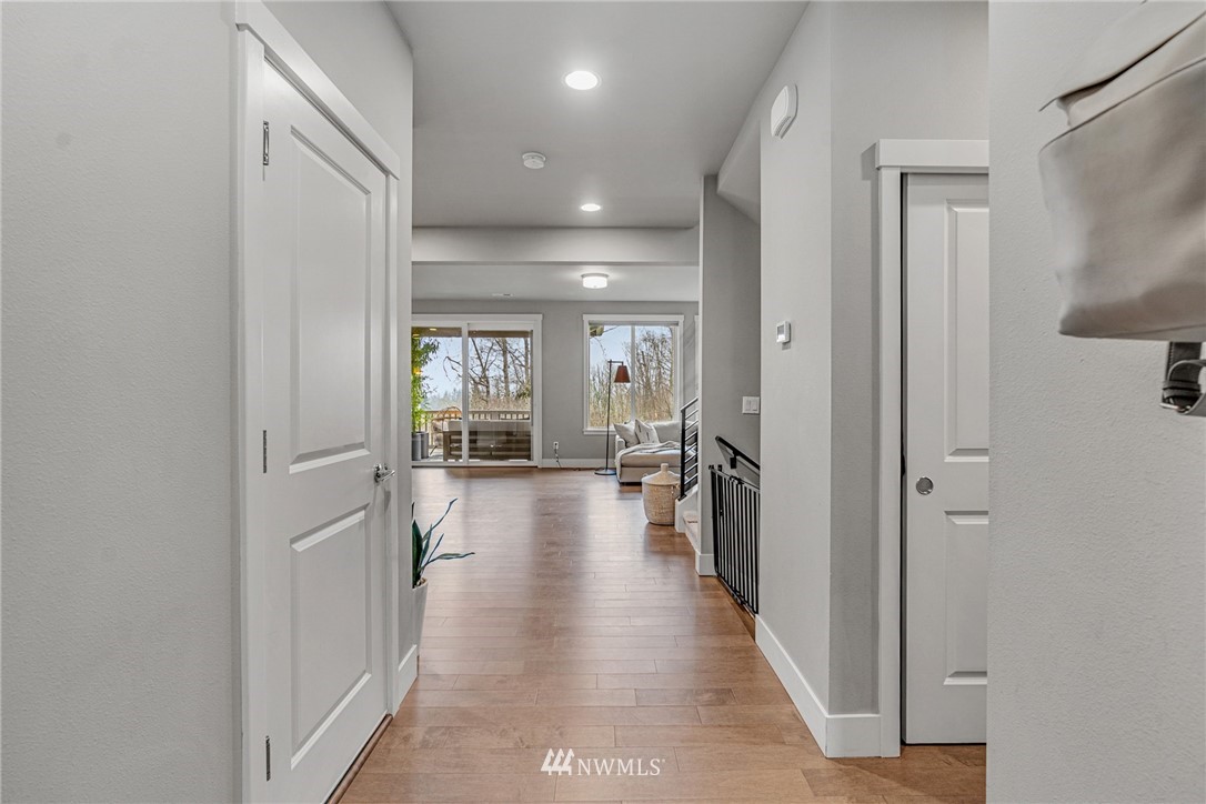 7120 Foster Slough Road Snohomish, WA 98290 - Photo 4 of 38 Gallery Image 4