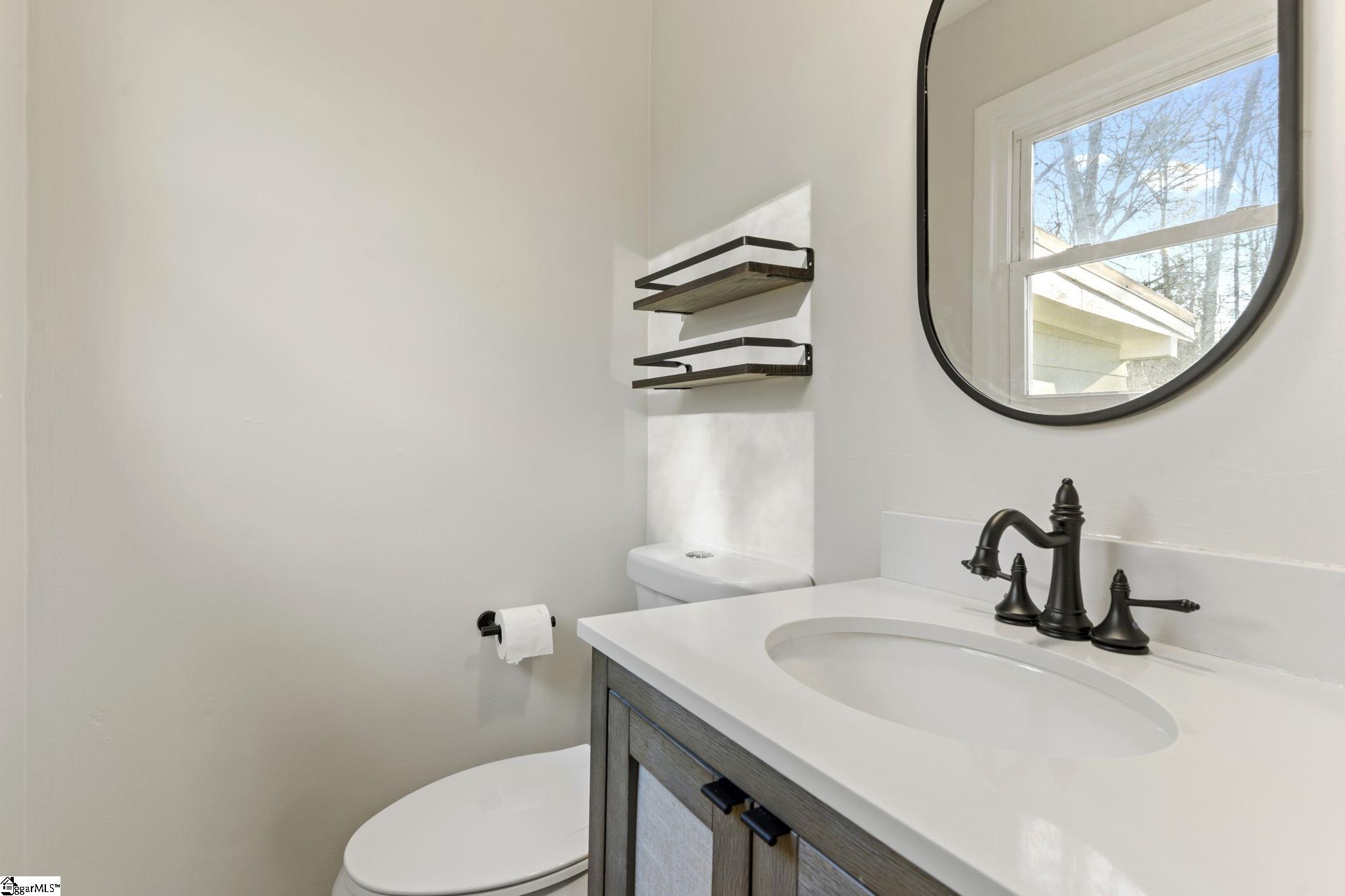 130 State Rd S-42-8392 Boiling Springs, SC 29316 - Photo 27 of 36 Gallery Image 27