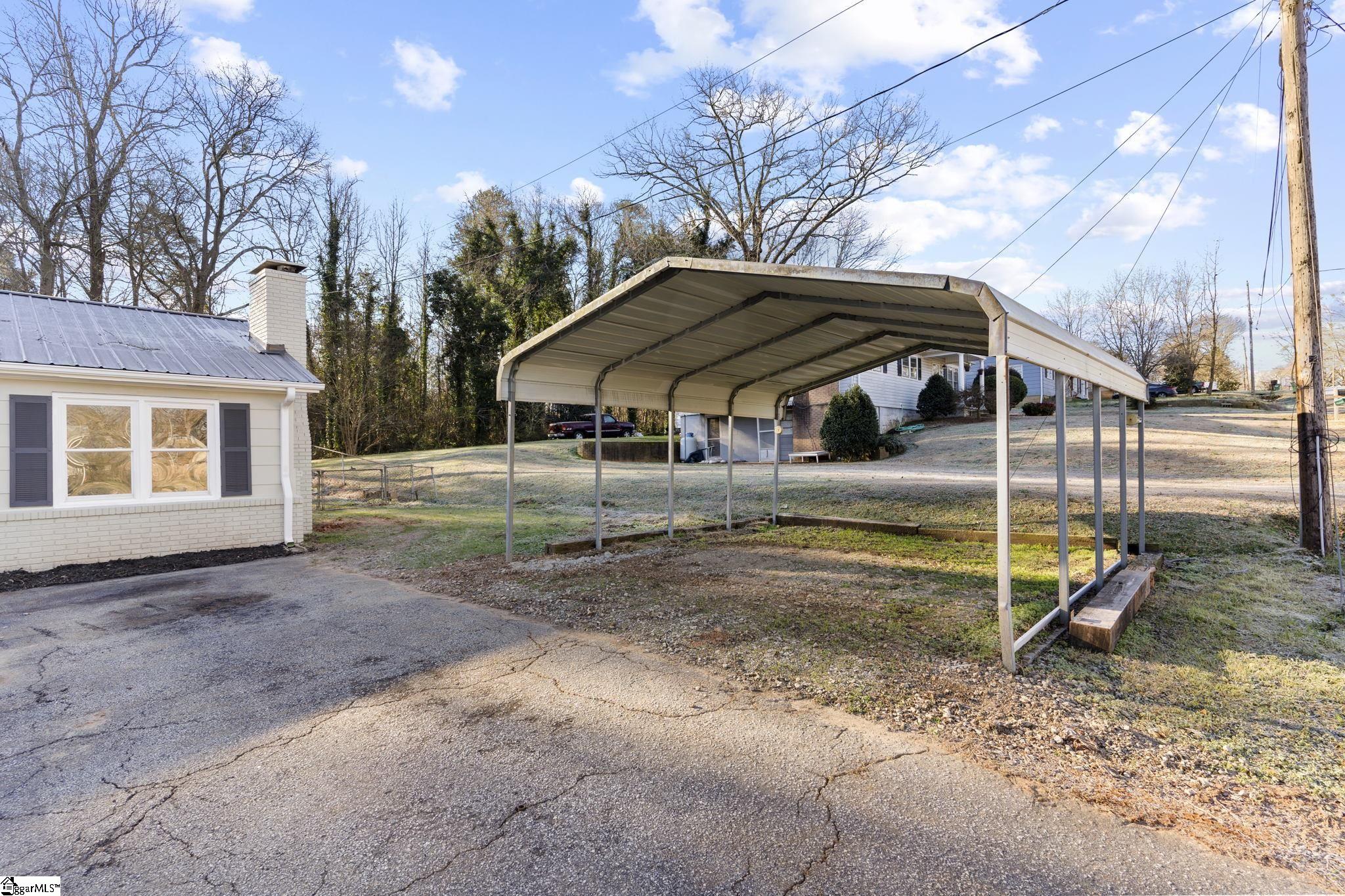 130 State Rd S-42-8392 Boiling Springs, SC 29316 - Photo 31 of 36 Gallery Image 31