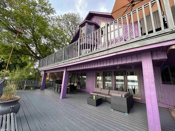 $525,000 | 1380 Pratt Drive, Lapeer, MI 48446