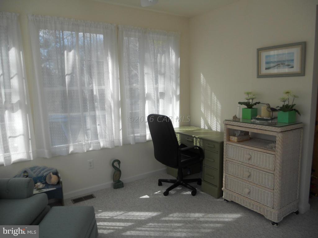 35 Gloucester Road Ocean Pines, MD 21811 - Photo 12 of 19 Gallery Image 12