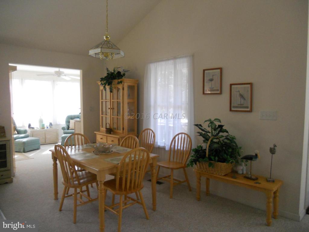 35 Gloucester Road Ocean Pines, MD 21811 - Photo 4 of 19 Gallery Image 4