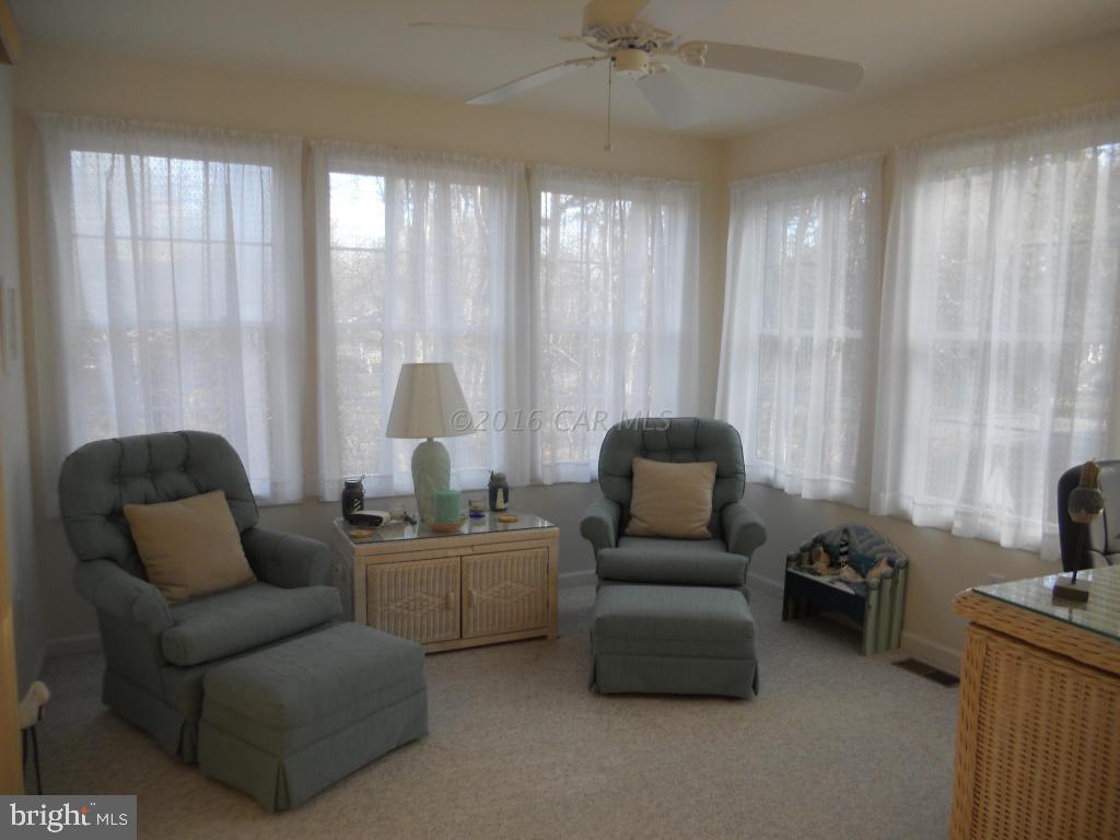 35 Gloucester Road Ocean Pines, MD 21811 - Photo 5 of 19 Gallery Image 5