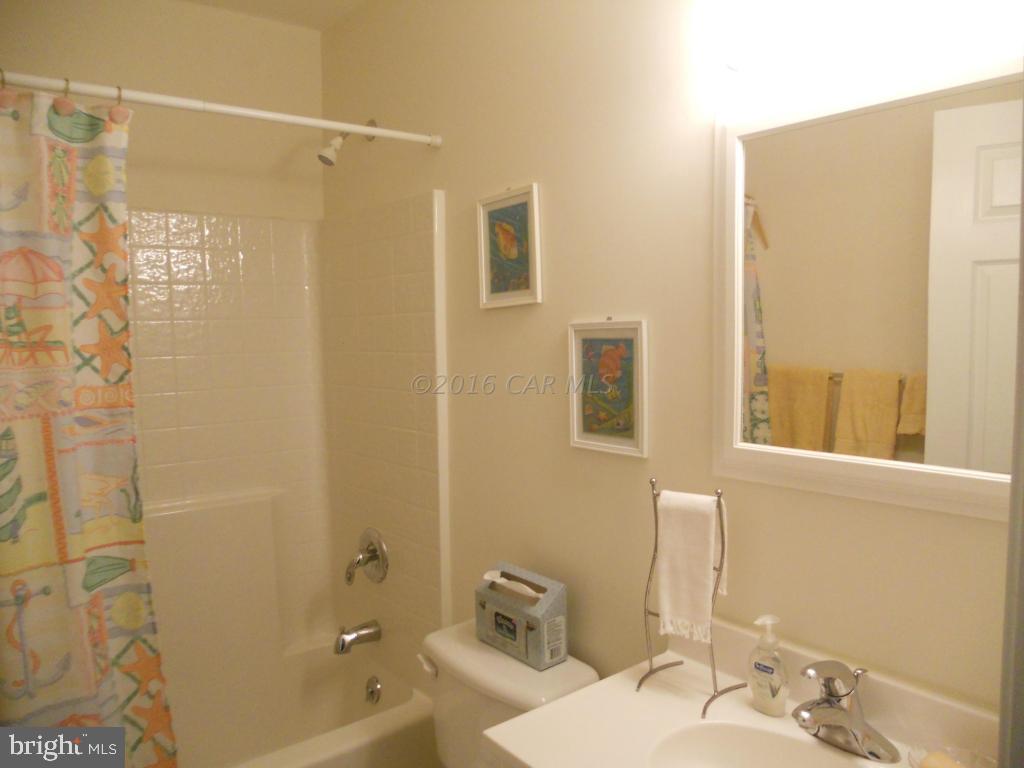 35 Gloucester Road Ocean Pines, MD 21811 - Photo 10 of 19 Gallery Image 10