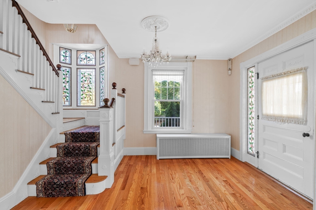 17 Pearl Road Nahant, MA 01908 - Photo 9 of 40 Gallery Image 9