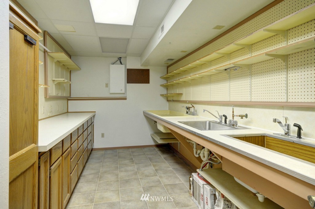 14058 Southeast 158th Street Renton, WA 98058 - Photo 22 of 25 Gallery Image 22