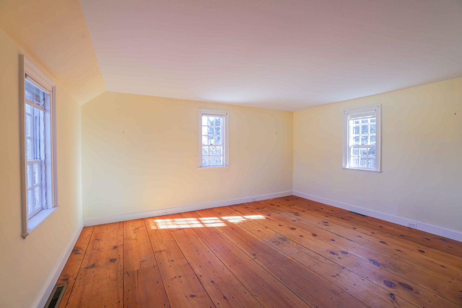 6 Arkansas Avenue Nantucket, MA 02554 - Photo 6 of 20