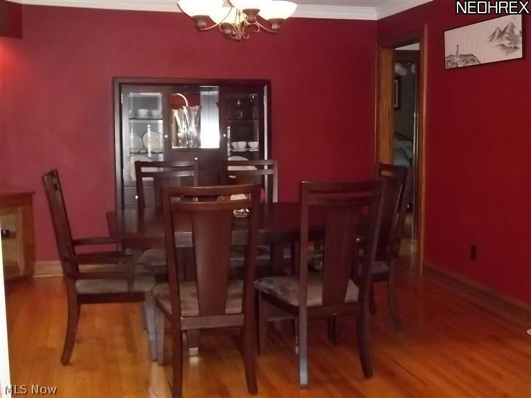 6434 Monmouth Road Parma, OH 44129 - Photo 14 of 25 Huge dining room!