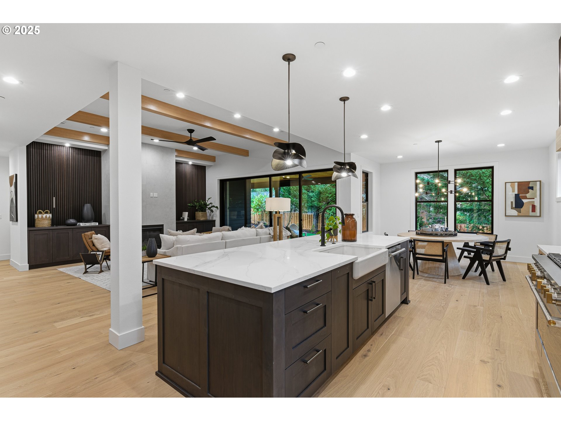 14100 Knaus Road Lake Oswego, OR 97034 - Photo 12 of 45