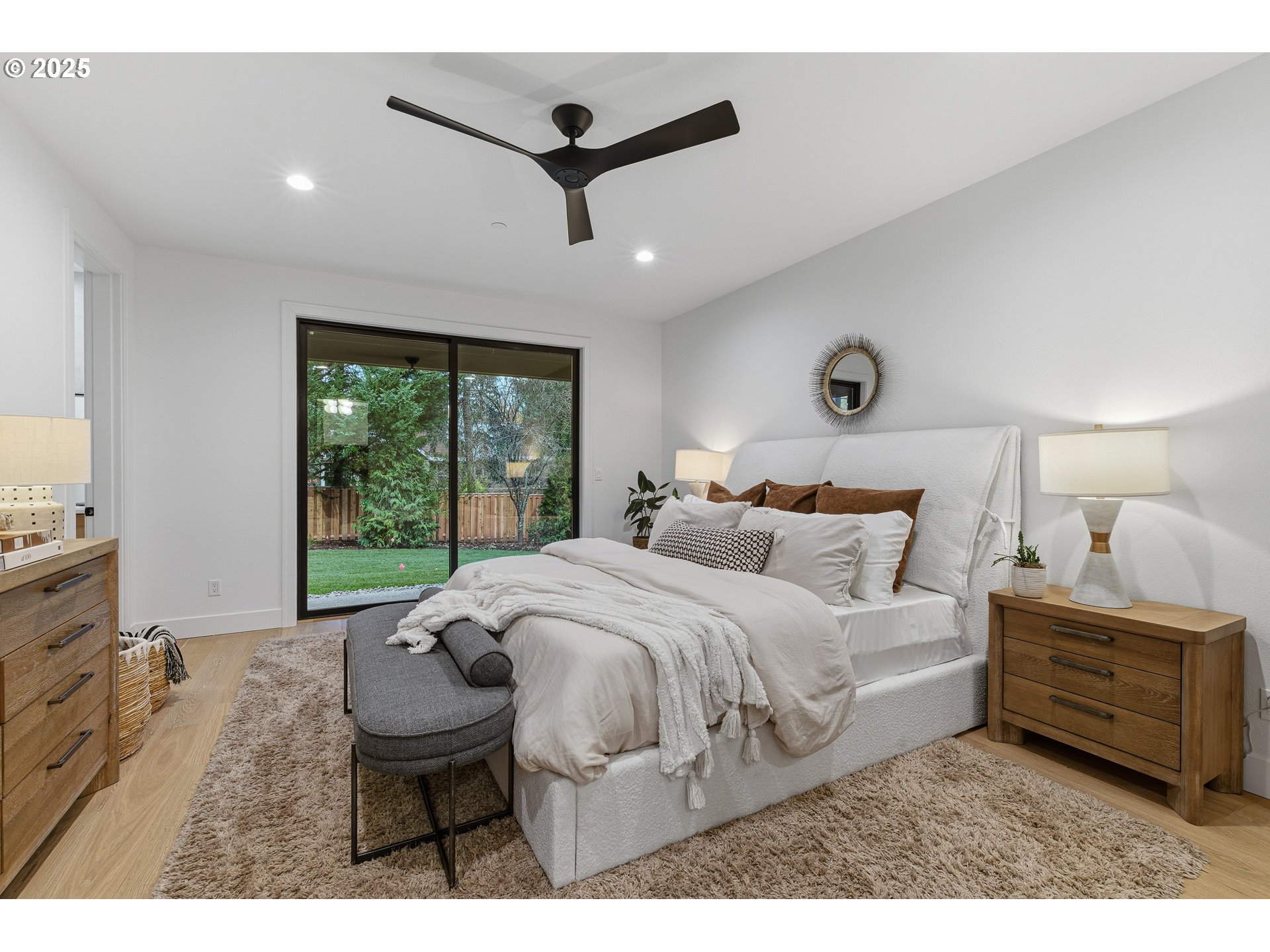 14100 Knaus Road Lake Oswego, OR 97034 - Photo 22 of 45