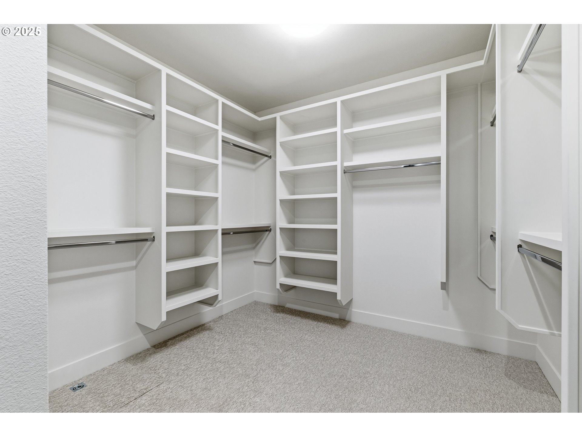 14100 Knaus Road Lake Oswego, OR 97034 - Photo 28 of 45