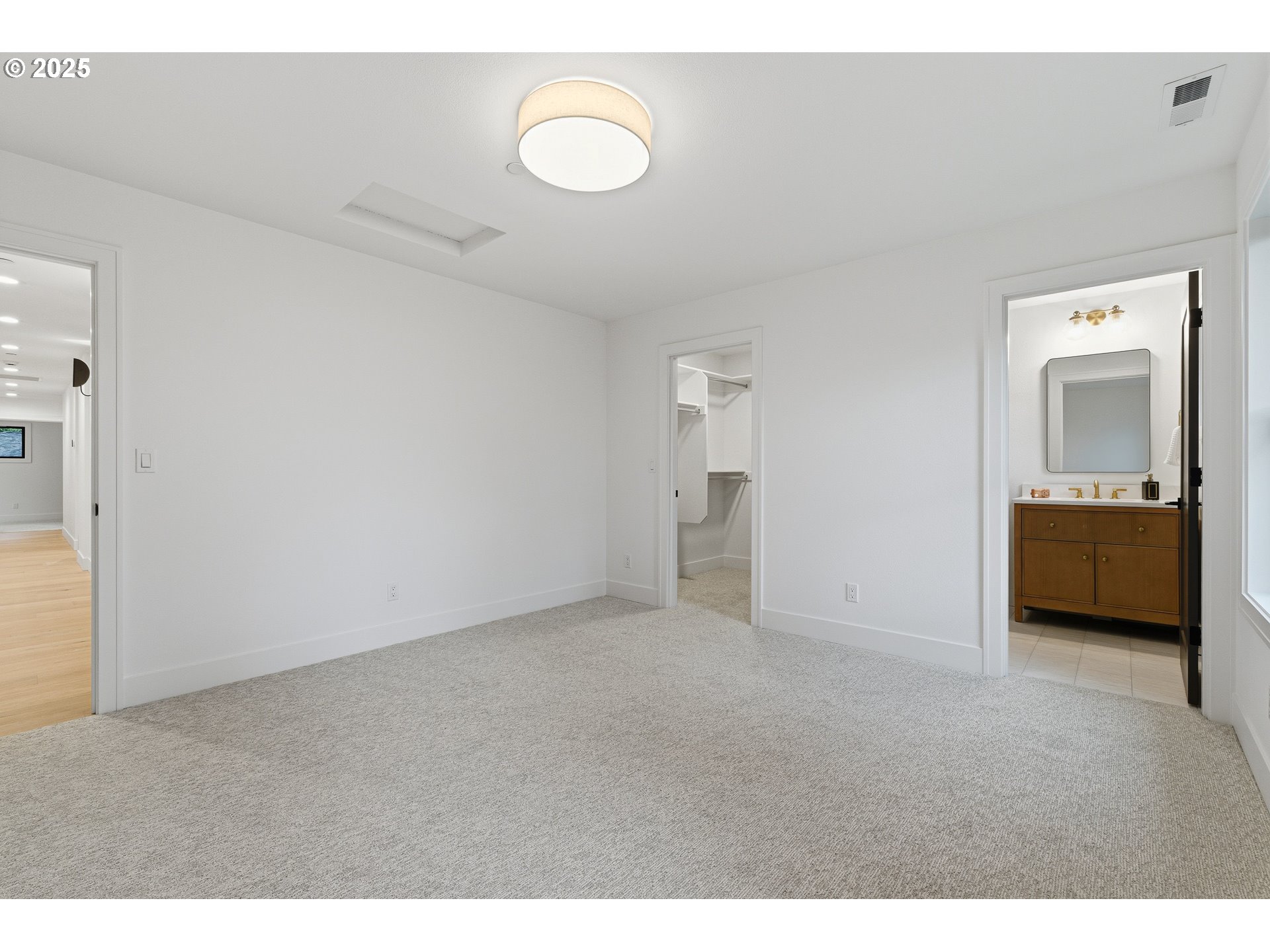 14100 Knaus Road Lake Oswego, OR 97034 - Photo 33 of 45