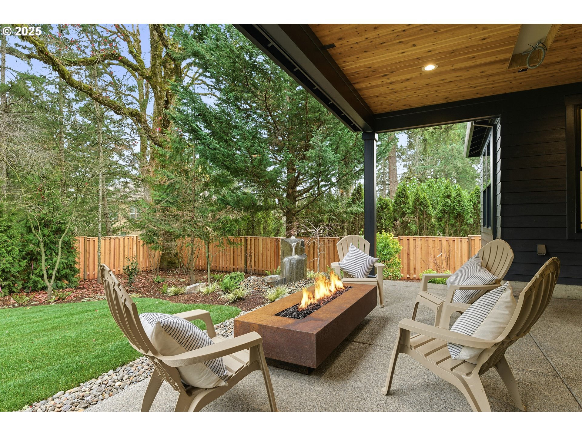 14100 Knaus Road Lake Oswego, OR 97034 - Photo 43 of 45