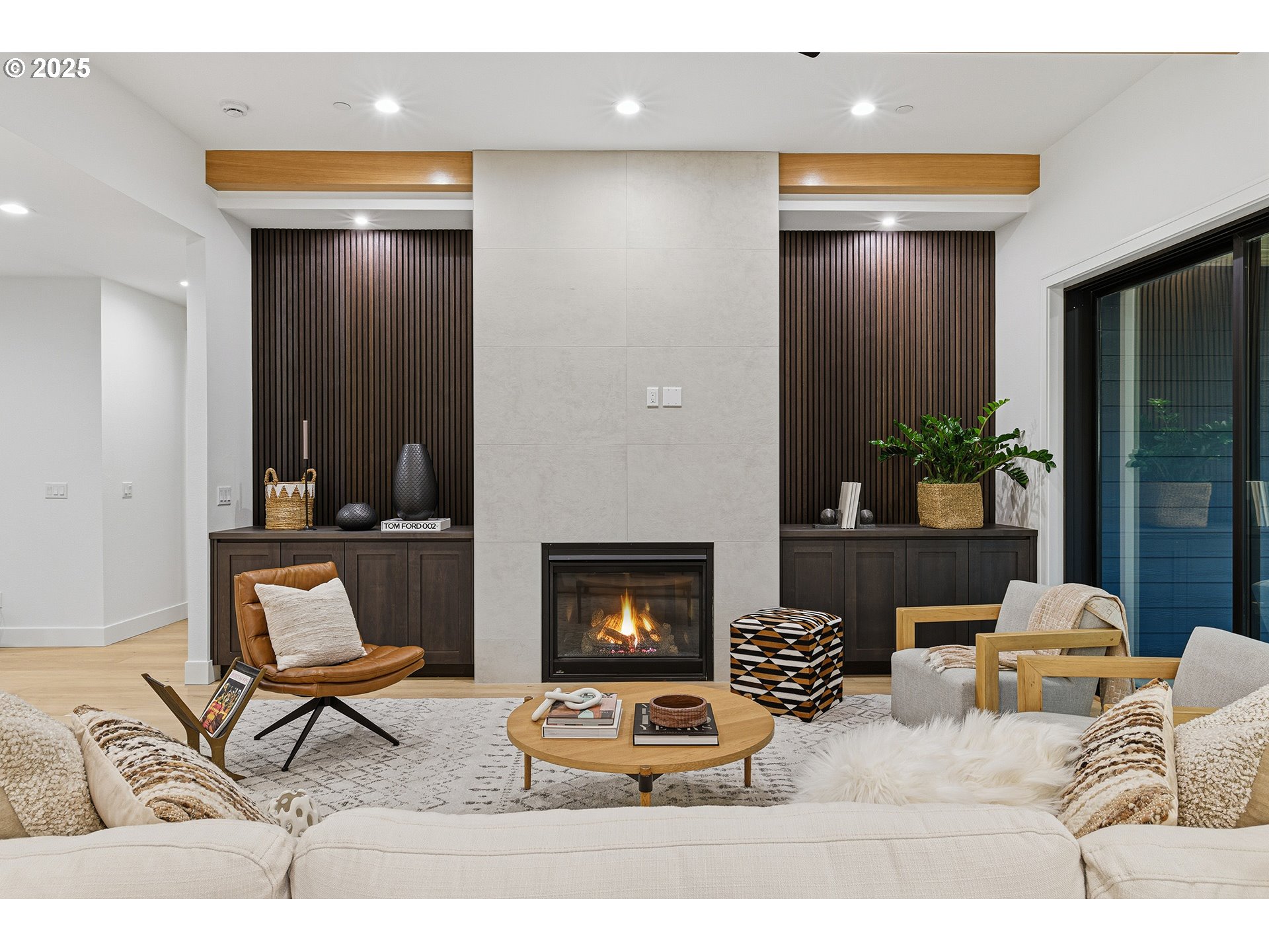 14100 Knaus Road Lake Oswego, OR 97034 - Photo 7 of 45